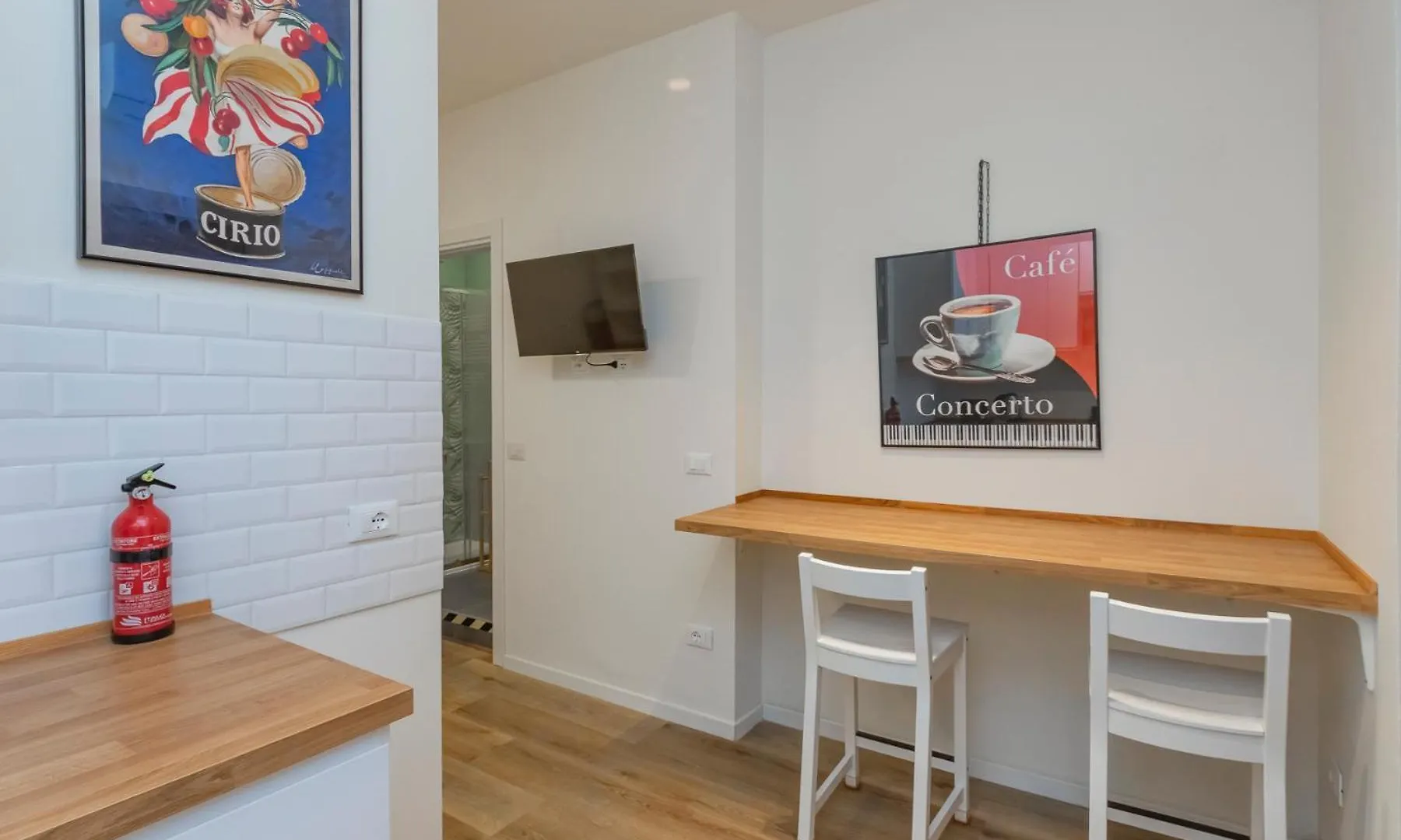 I Host Apartment - Pomponazzi Iris Milan Italy