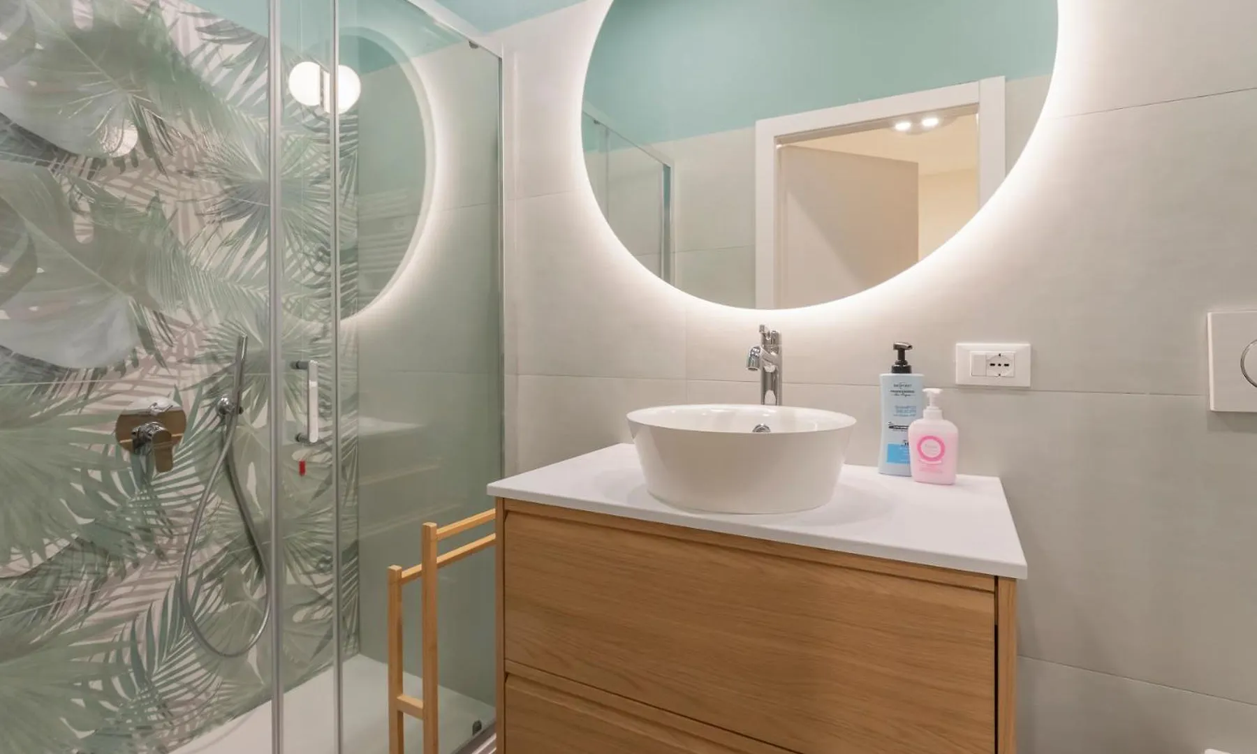 I Host Apartment - Pomponazzi Iris Milan